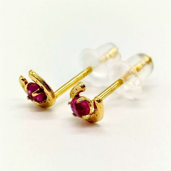 Authentic Ruby Yellow Gold Lucky Horseshoe Stud Earrings - Picture 2 of 8